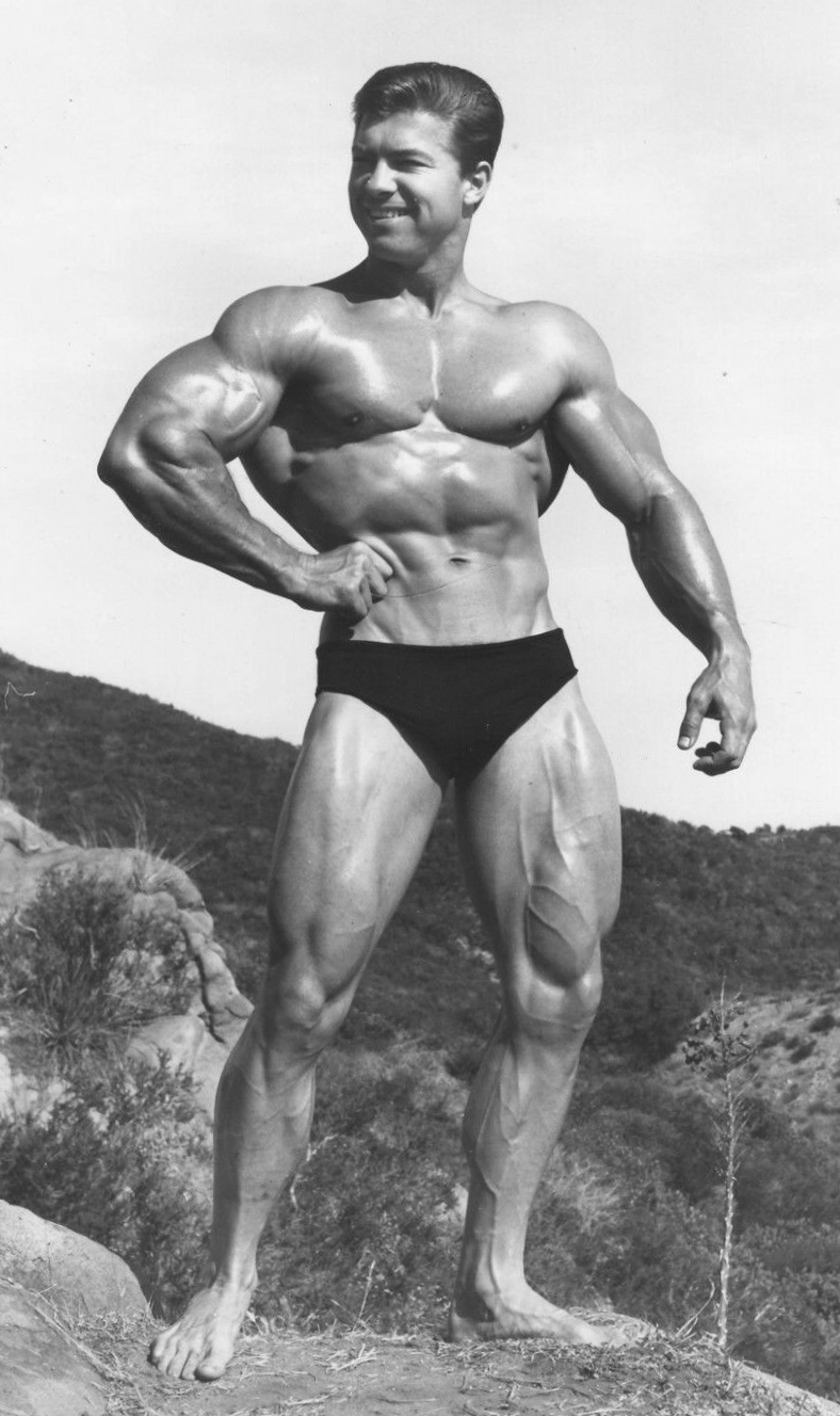 Mr. Olympia 1966 - Larry Scott