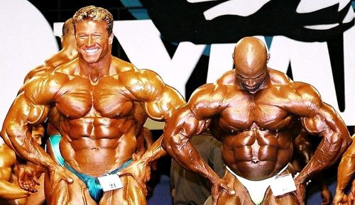 Mr. Olympia 2002 - صورة 10