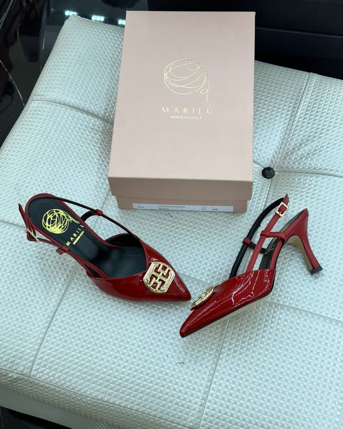 Women's Pointed Toe Slingback Heels - three-quarter