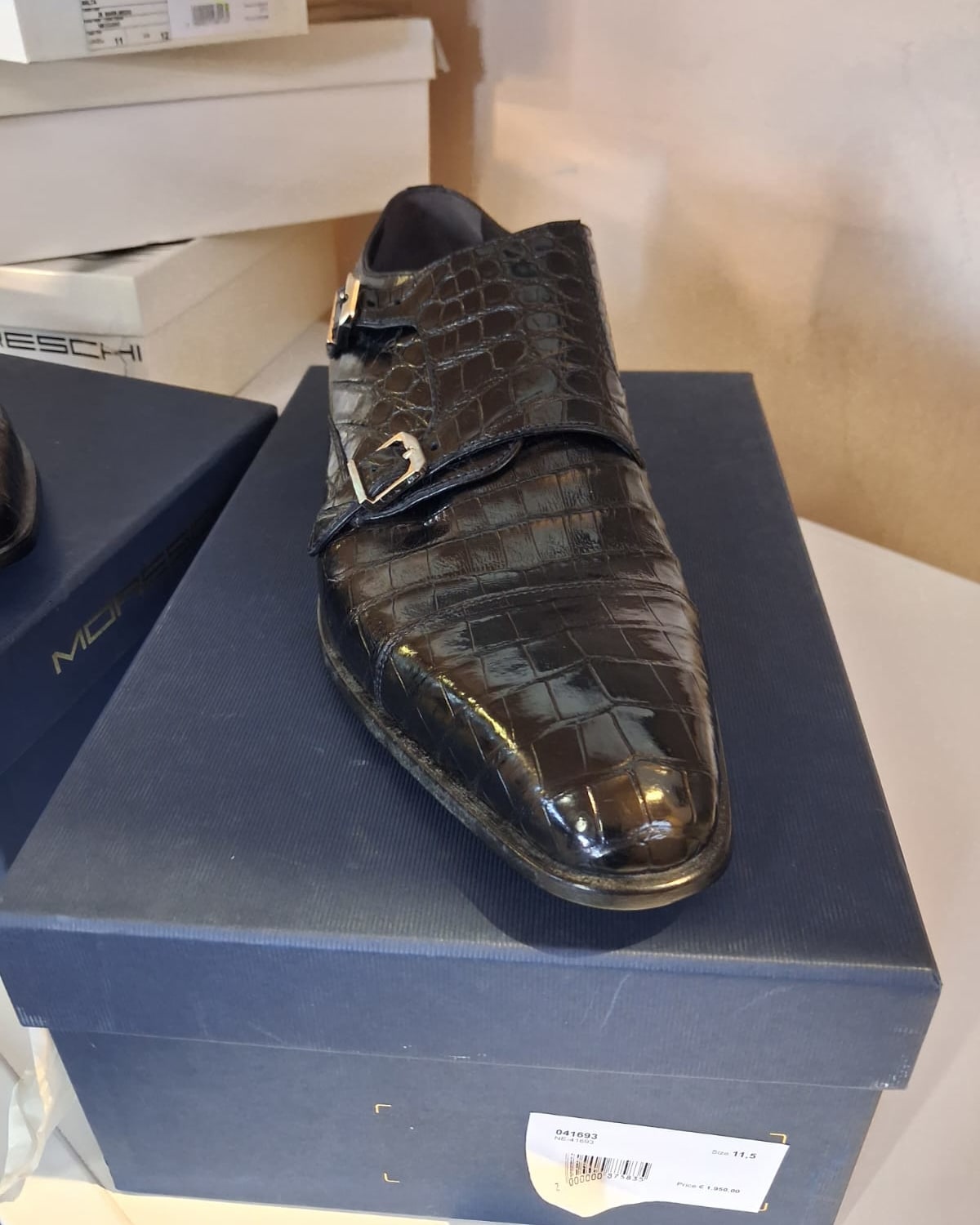 Men's Alligator Embossed Leather Dress Shoes - front