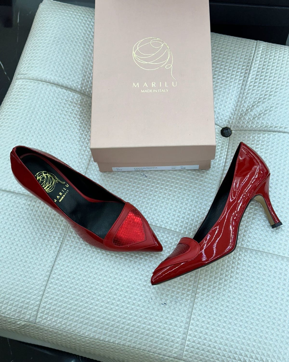 Women's Pointed Toe Slingback Heels - three-quarter