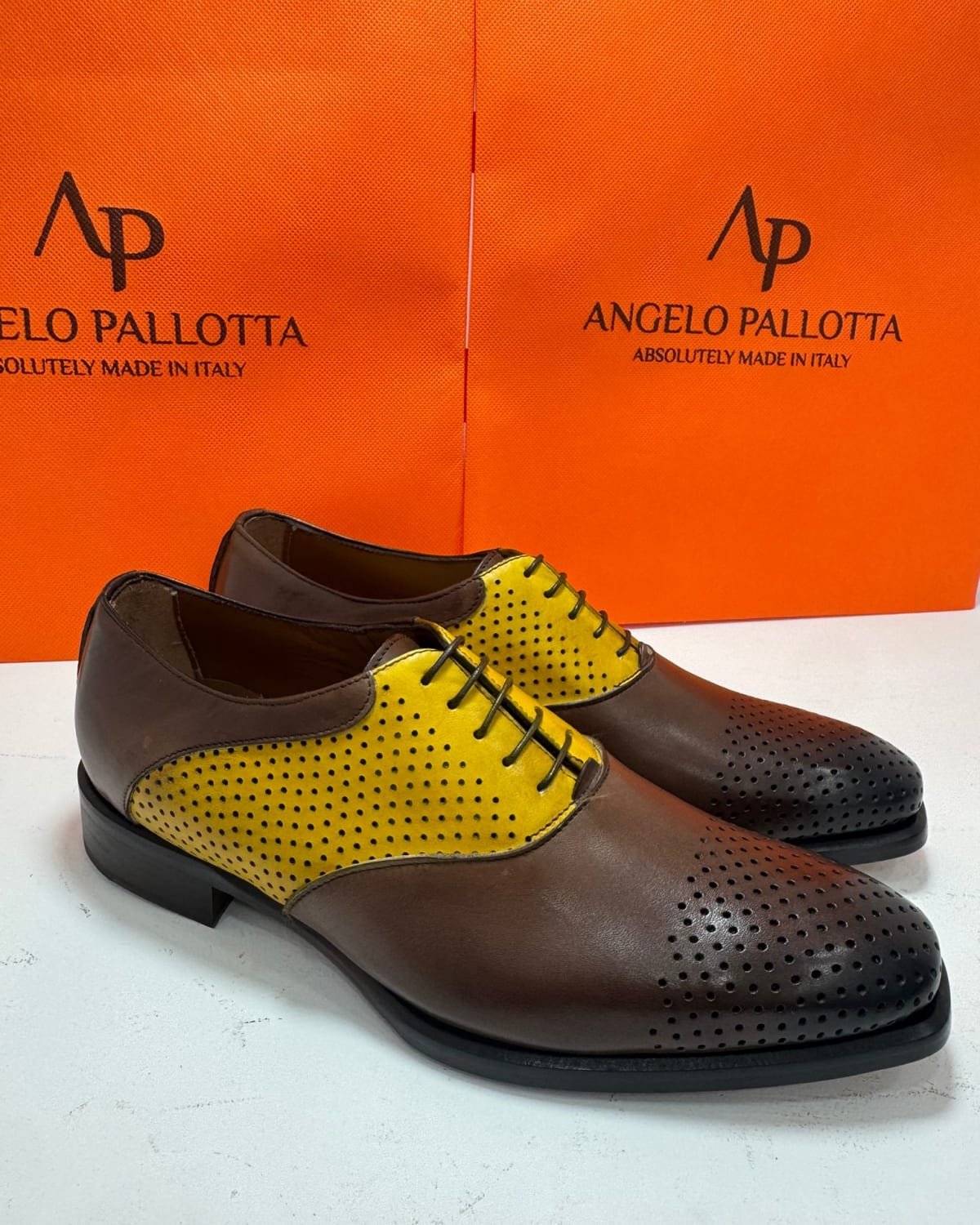 Two-Tone Perforated Oxford Shoes - three-quarter