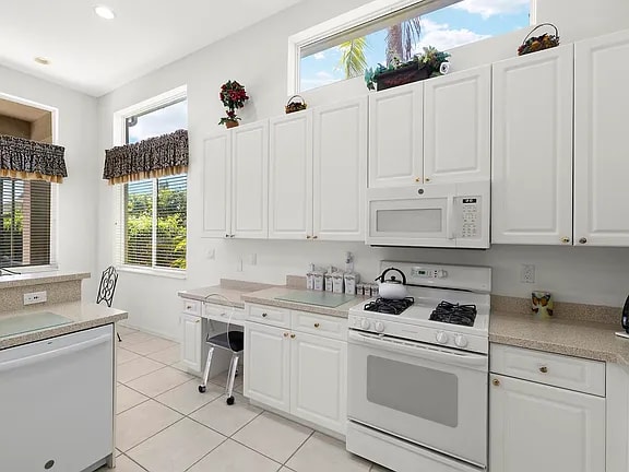 Detached Duplex in Lekki - Photo 2