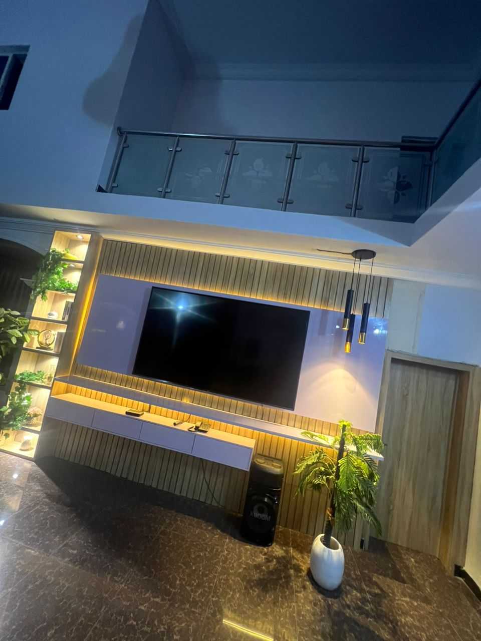 Detached Duplex in Lagos - Photo 2