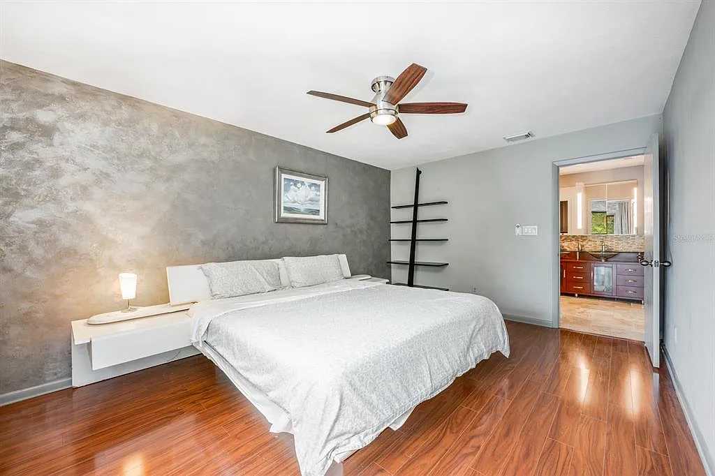 Flat in Ikeja - Photo 2