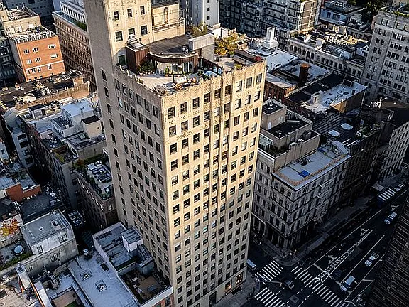 Detached Duplex in Lagos - Photo 4