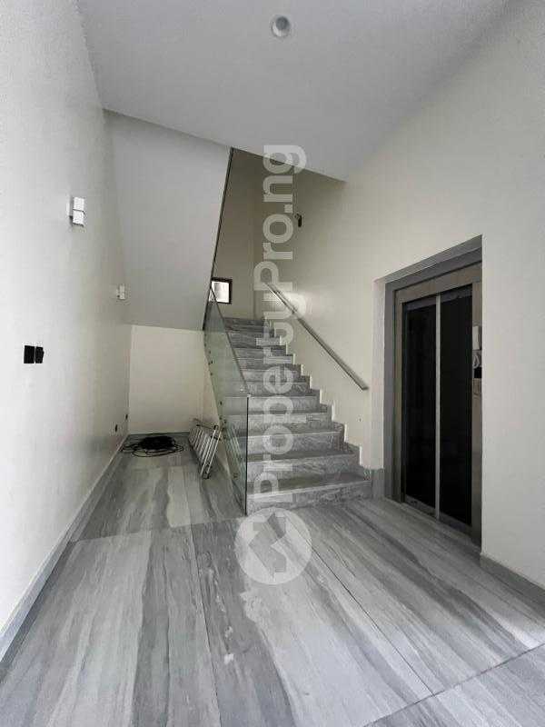 Detached Duplex in Abuja - Photo 4