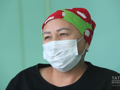 «Я готов жить»: в РКБ спасли пациентов с раком крови, пересадив им их же стволовые клетки