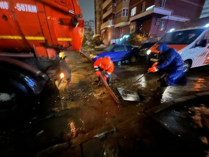 В Казани ведется усиленная очистка сетей ливневой канализации