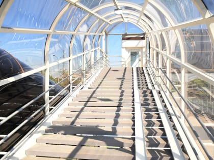 К саммиту БРИКС в надземных переходах заменят 13 подъемных платформ