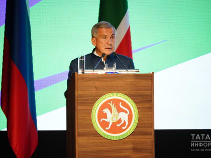 «Цифровизация - наш конек»: какие поручения дал Минниханов Минцифре Татарстана