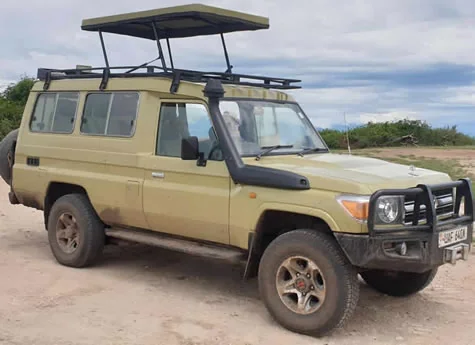 Toyota Land Cruiser Safari 4x4