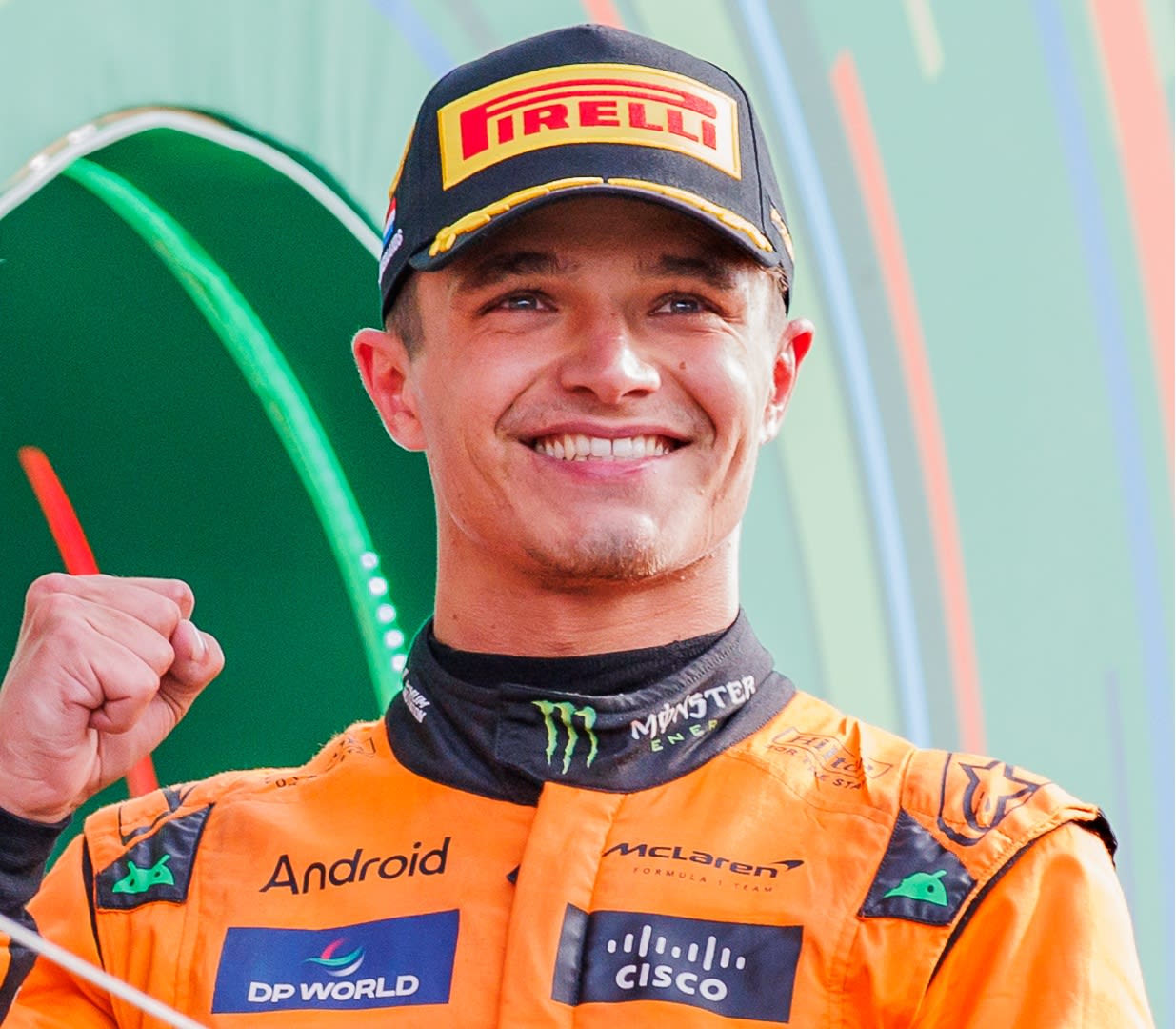 Lando Norris signs new McLaren contract through 2030.