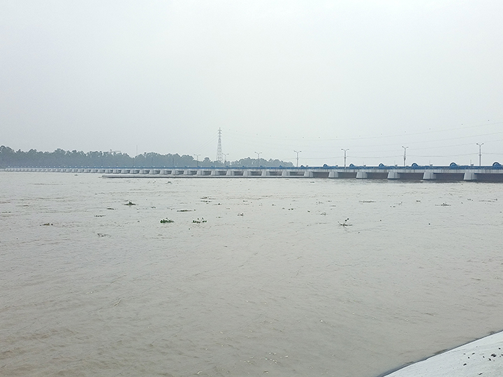 বিপদসীমার ২০ সেন্টিমিটার উপরে তিস্তার পানি, আবারও বন্যার কবলে দুই পাড়ের ১০ হাজার পরিবার