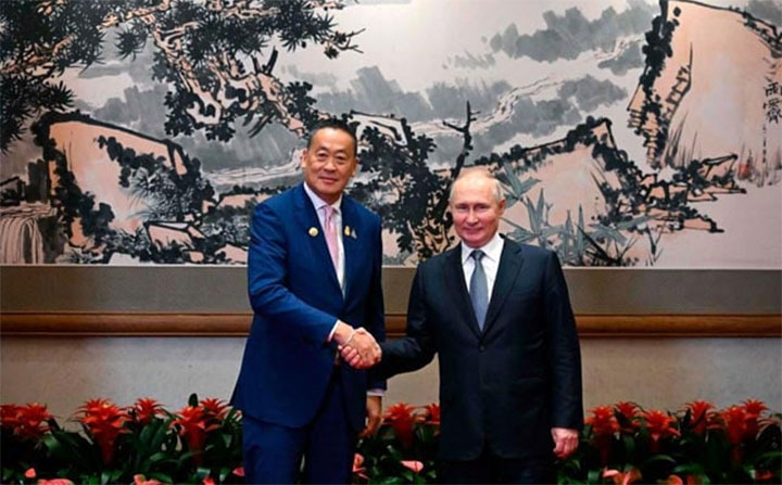 Thai PM invites Putin for official visit