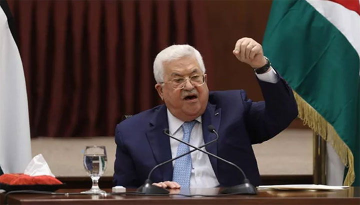 Abbas announces three-day mourning over Gaza hospital massacre