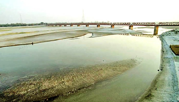 তিস্তা মহাপরিকল্পনা বাস্তবায়নের দাবিতে মানববন্ধন ও প্রধানমন্ত্রী বরাবরে স্বারকলিপি পেশ