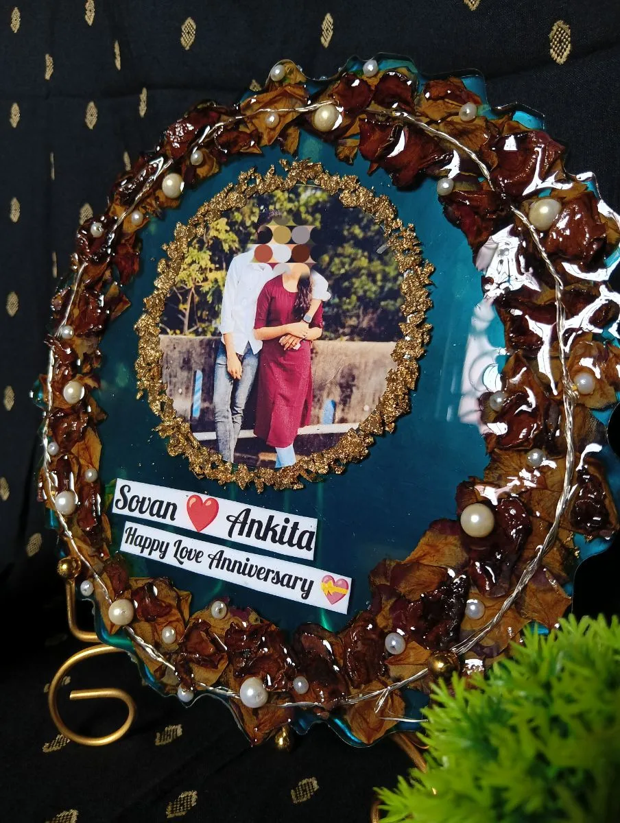 Resin photo frame view 2