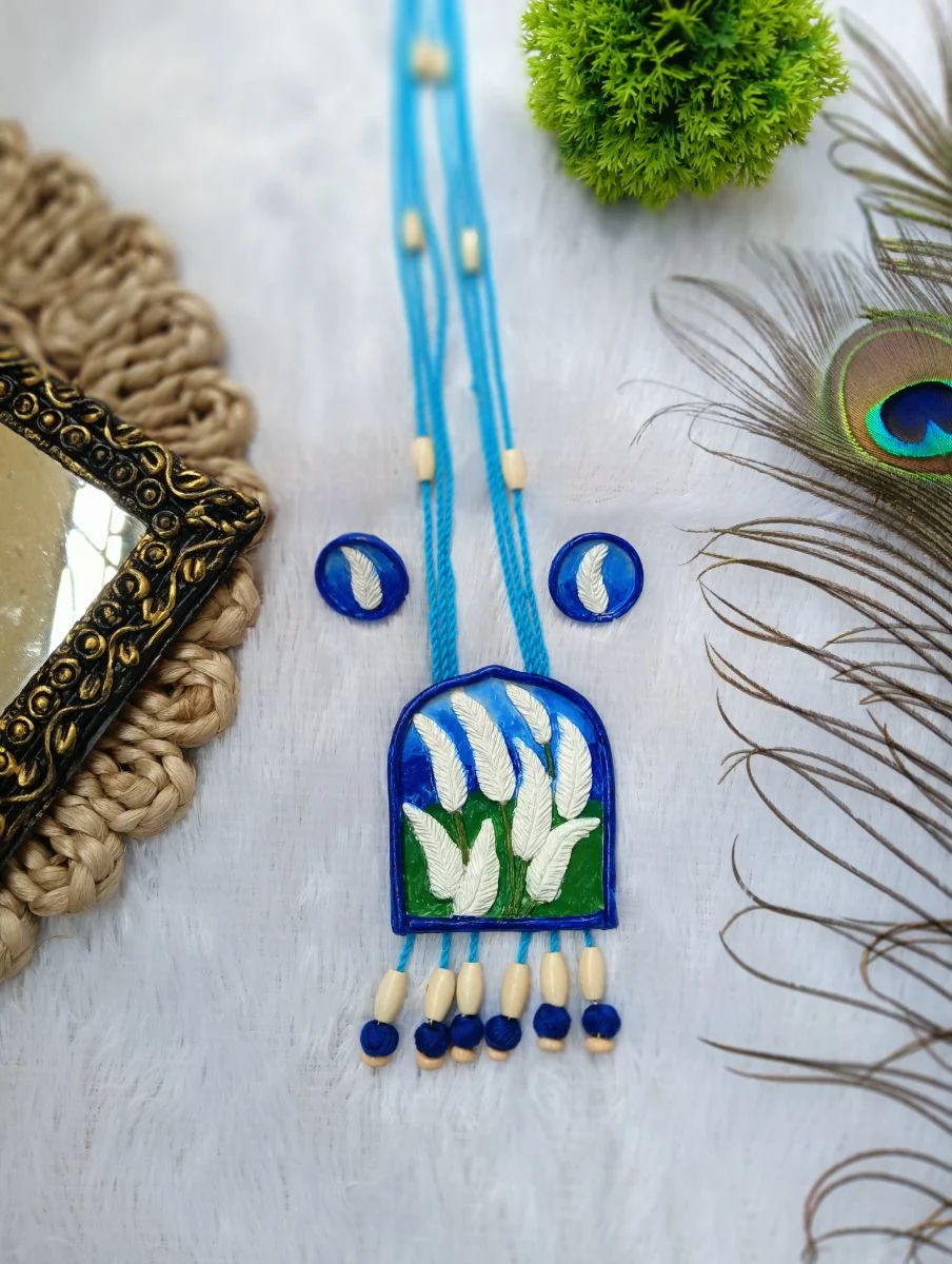 Handmade clay jewellery view 4