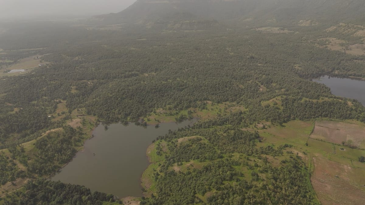 40 ACRE LAKE-TOUCH & HILL-VIEW LAND FOR SALE, photo 2