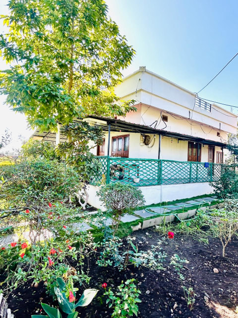 Luxury farmhouse living just minutes from Indore
