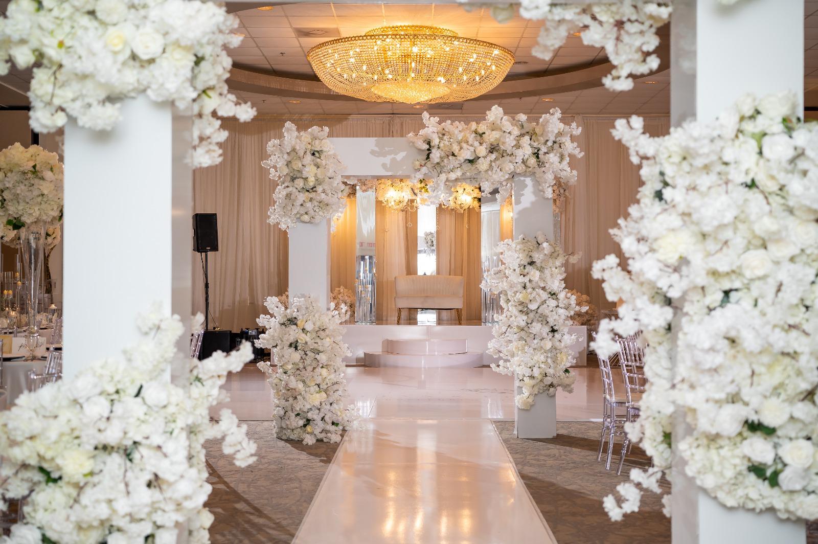 Centerpieces & stands