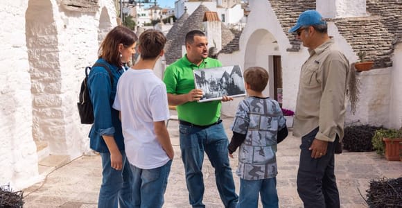 Alberobello: Walking Tour among Trulli Houses with a Local