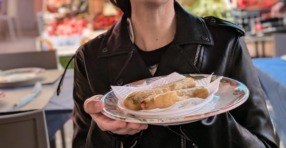 Palermo: Street Food Walking Tour with Local Guide & Tasting