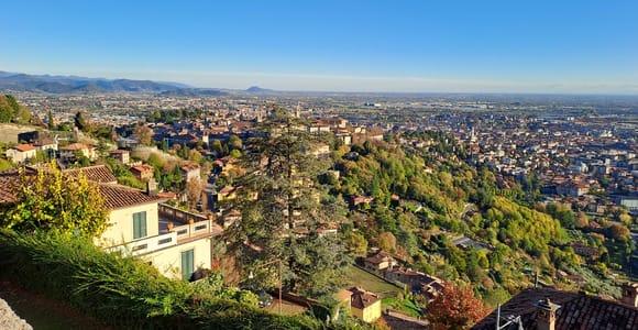 E-bike tour to discover Bergamo
