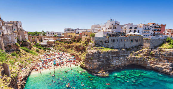 Dalla provincia di Lecce: Alberobello e Polignano a Mare