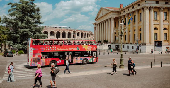 Verona: Hop-on Hop-off Tour 24 or 48-Hour Ticket