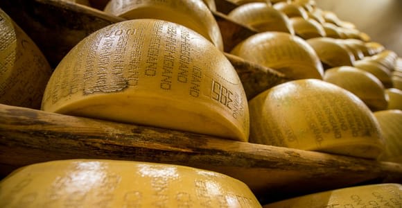 The Secrets of Parmigiano Reggiano & Balsamic Vinegar Tour