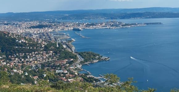 Trieste: tour a pie por la ruta napoleónica, prosecco y Miramare