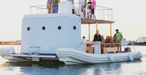 Giardini Naxos: Dolphin Catamaran Sunset Tour with Aperetif