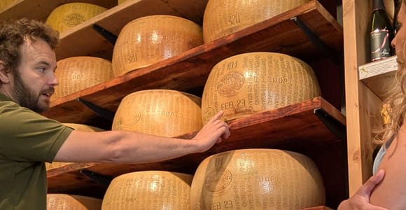 Tour gastronómico con degustaciones y visitas en Parma