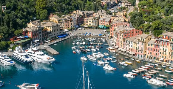 Genoa: Full-Day Tour to Camogli, San Fruttuoso & Portofino