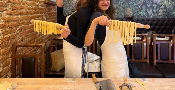 Florencja: Kurs makaronu i tiramisu z winem bez limitu
