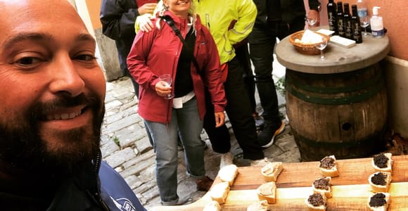 Piran: tour a pie con degustación de vinos y comida local