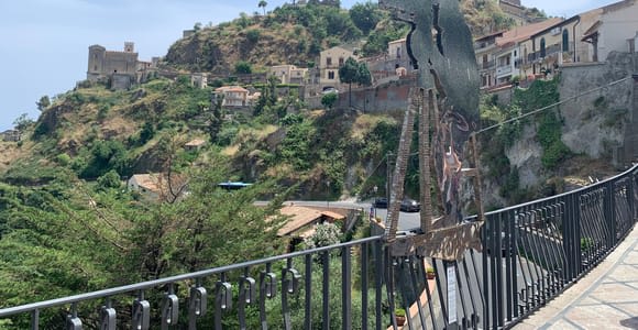 Padrino Tour Privado de Savoca y Forza D'Agrò desde Messina