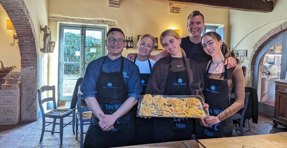 Pienza : Cours de cuisine toscane de pâtes et de cantucci faits maison