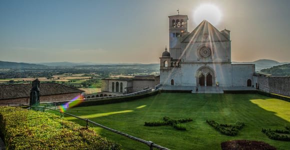 Assisi: Walking Tour with St. Francis Basilica Visit