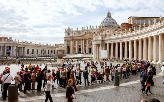Basilica di San Pietro: ingresso dedicato e tour autonomo