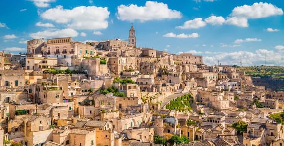 Depuis Bari : visite UNESCO d'Alberobello et de Matera avec un guide spécialiste à Matera