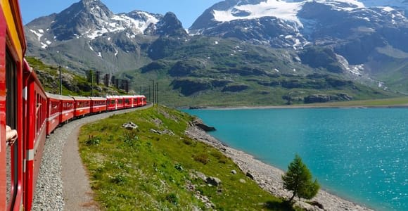 From Milan: Lake Como Cruise, St. Moritz & Bernina Red Train