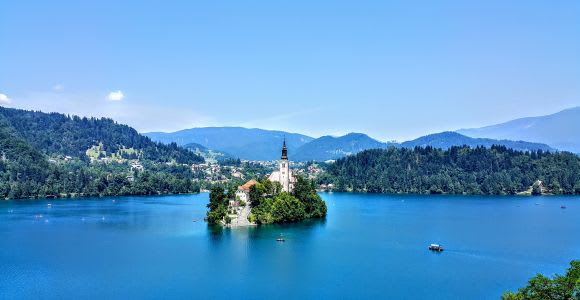 Desde Koper: Excursión de un día al Lago Bled y Liubliana
