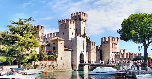 Lake Garda tour from South by coach and boat