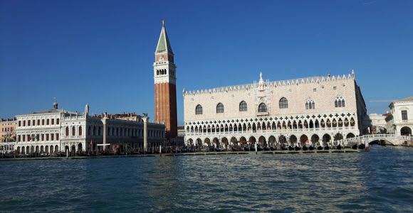 From Lake Garda: Venice light day trip