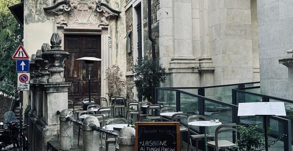 Bergamo: Upper & Lower Town Guided Tour with Food & Views