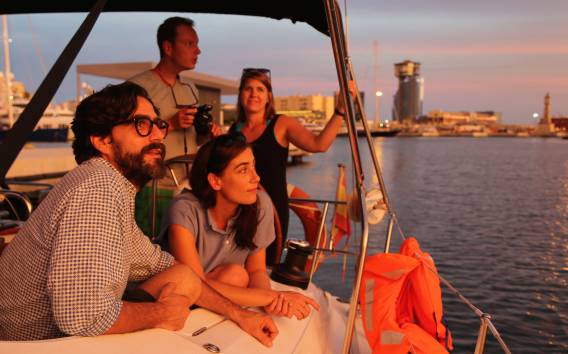 Barcelona: 2-Hour Sunset Sailing Tour from Port Vell