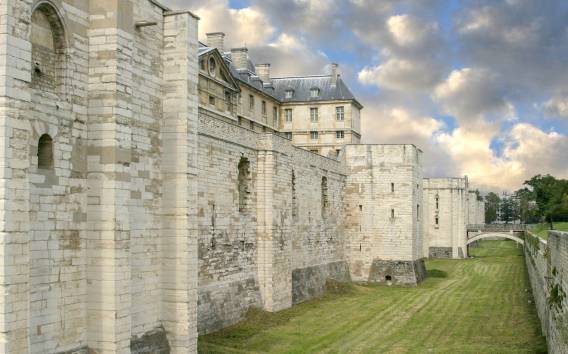 Paris: Château de Vincennes Entry Ticket